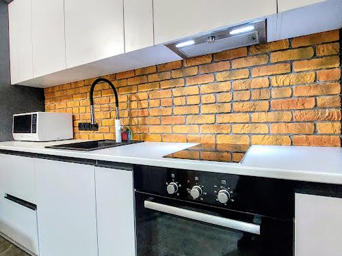 квартира по адресу Амвросия Бучмы бульв., 1