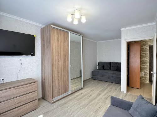 квартира за адресою Чоколівський бульв., 14