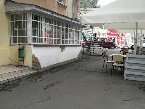 коммерческая по адресу Старопортофранковская ул., 55