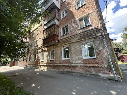 квартира за адресою Івана Франка вул., 1
