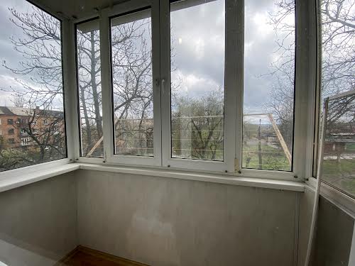 квартира за адресою Сергія Колачевського, 30
