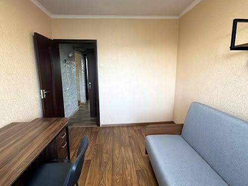 квартира за адресою Героїв просп., 23