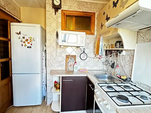 квартира за адресою Космонавтів вул., 8