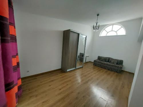 квартира по адресу Яблунева, 5