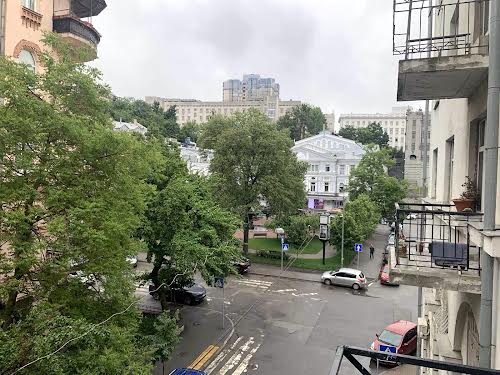 квартира за адресою Заньковецької вул., 5/2