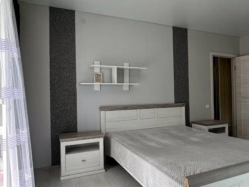 квартира за адресою Макаренка, 5