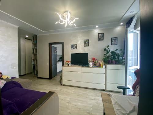 квартира за адресою Метрологічна вул., 15а