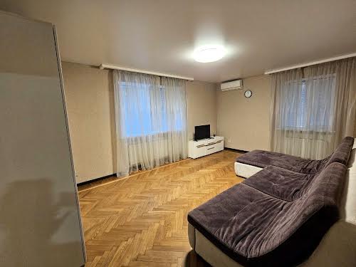 квартира за адресою Єврейська вул., 42