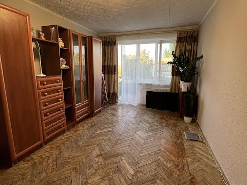 квартира по адресу Миколы Хвылёвого ул., 17