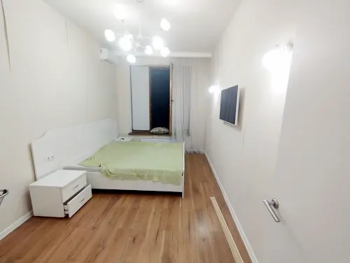 квартира за адресою Дача Ковалевського вул., 121 к1