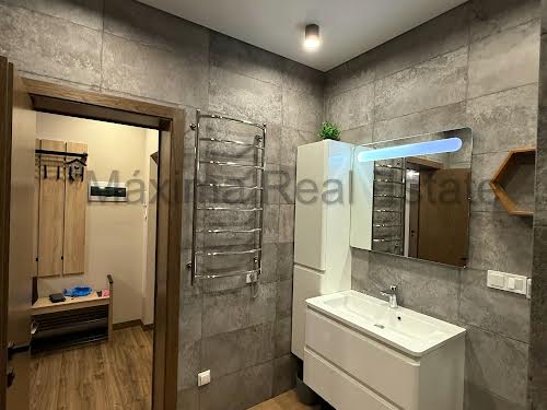 квартира за адресою Практична вул., 2