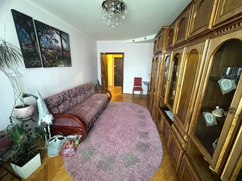 квартира за адресою Івана Миколайчука вул., 12