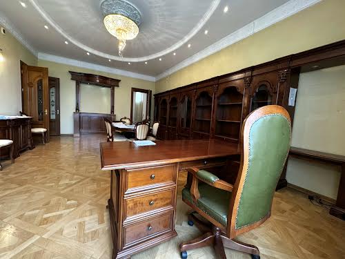 квартира по адресу Новаковского ул., 8