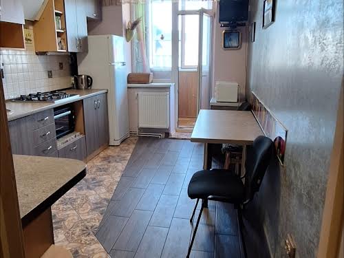 квартира по адресу Л.Гузара, 15 а