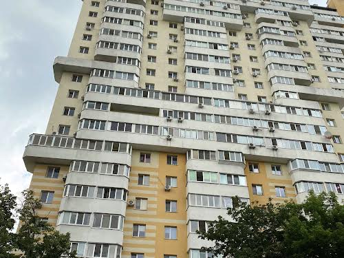 квартира за адресою Олега Мудрака вул. (Генерала Наумова), 66