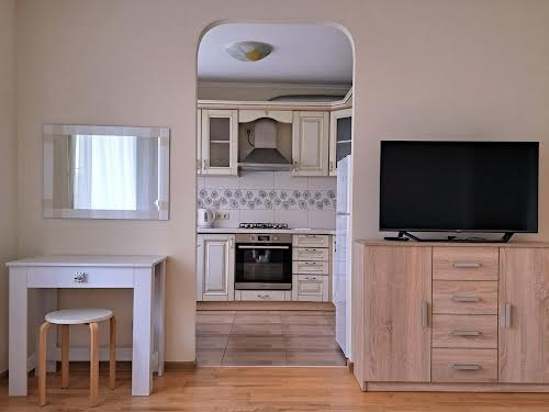 квартира по адресу Салютна, 4а
