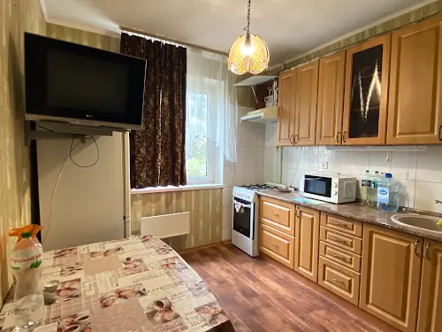квартира за адресою Ревуцького вул., 34