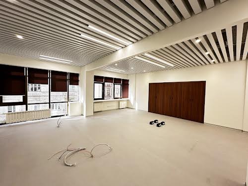 комерційна за адресою Олеся Гончара вул., 35