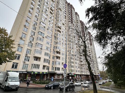 квартира за адресою Польова вул., 73