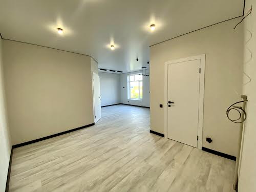 квартира за адресою Лисичівка, 4