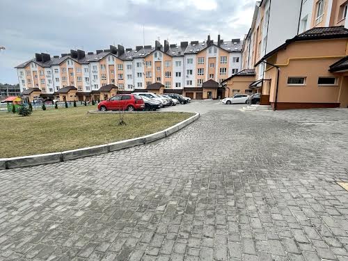 квартира по адресу Героїв Крут ул., 6