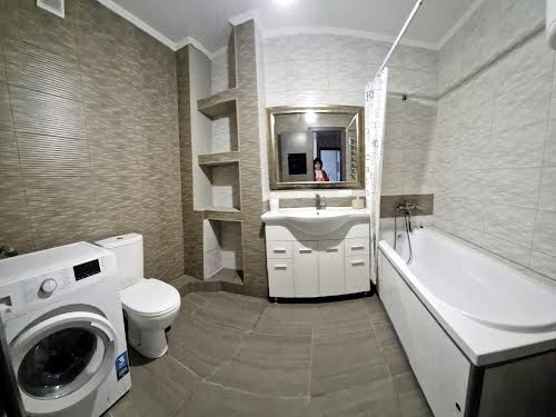 квартира по адресу Червоной Калины просп., 123