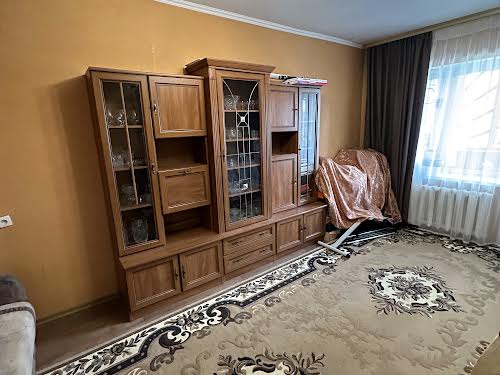 квартира за адресою Драгоманова, 31в