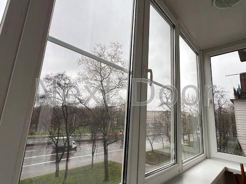 квартира за адресою Олени Теліги вул., 15