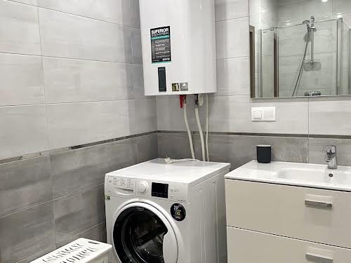 квартира по адресу Черновола просп., 75