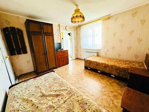 будинок за адресою Назарія Яремчука пров. (Кірова), 48