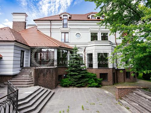 будинок за адресою смт. Козин, Лобановського вул.