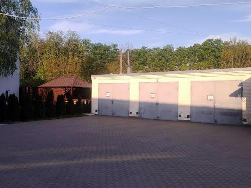 комерційна за адресою Жмеринська вул., 2б