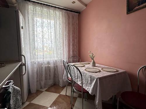 квартира за адресою Пілотська вул., 76