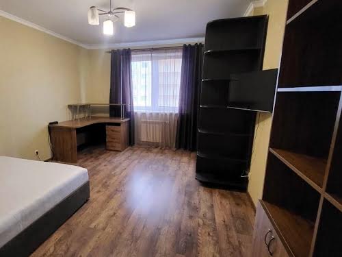 квартира по адресу Кондратюка Юрия ул., 5