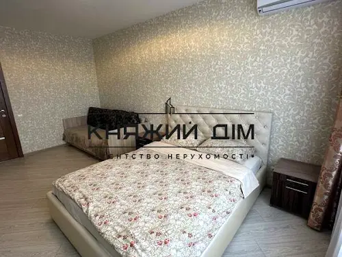 квартира за адресою Бориса Гмирі вул., 14-Б
