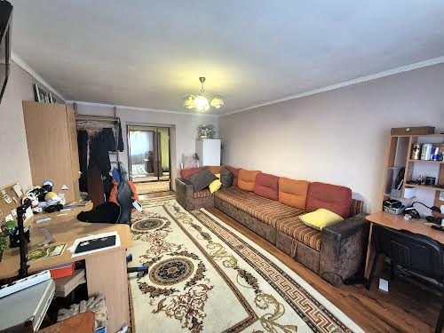 квартира за адресою Драгоманова вул., 44а