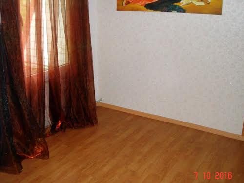 комерційна за адресою Дружбы, 80