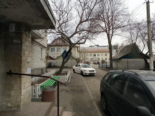 квартира за адресою 1й проїзд Гетьмана Мазепи, 30