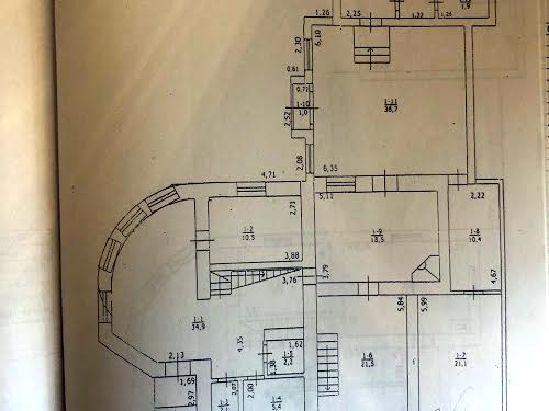 дом по адресу Анатолия Соловьяненко ул., 233а