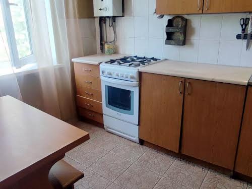 квартира за адресою Роторна вул., 6