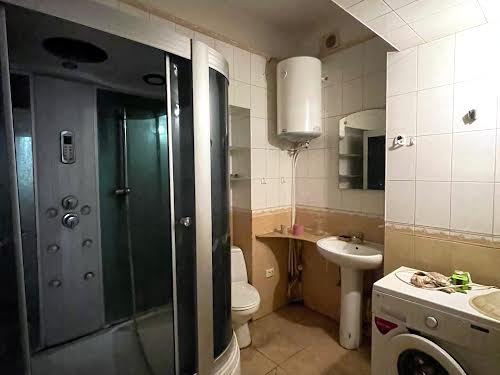 квартира за адресою Середньофонтанська вул., 32
