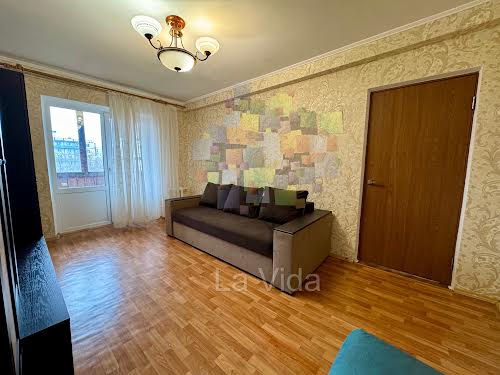 квартира за адресою Леся Курбаса просп., 12а