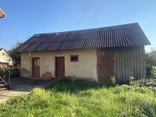 будинок за адресою с. Луки, Лесі Українки, 15