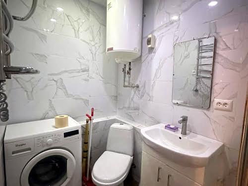 квартира за адресою Космонавтів вул., 26