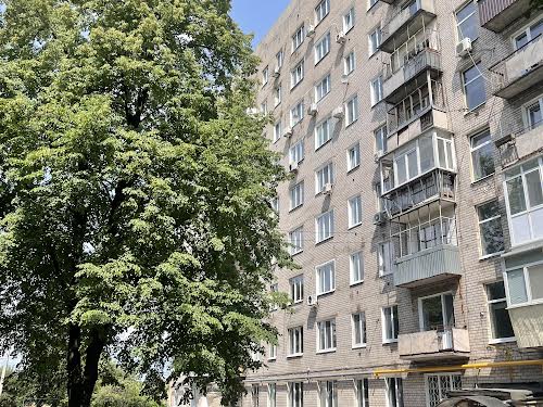 квартира за адресою Лабораторна вул., 46