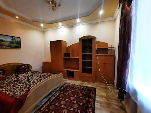 квартира за адресою Академіка Романа Кучера вул., 28