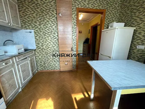 квартира по адресу Александра Мишуги ул., 11