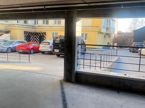 квартира за адресою Свободи вул., 12