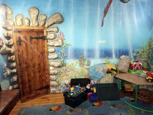 комерційна за адресою Незалежності вул., 19