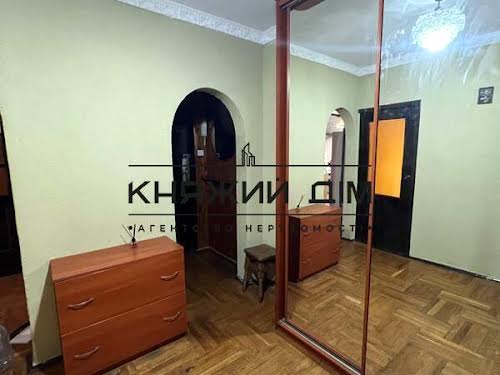 квартира за адресою Здолбунівська вул., 3